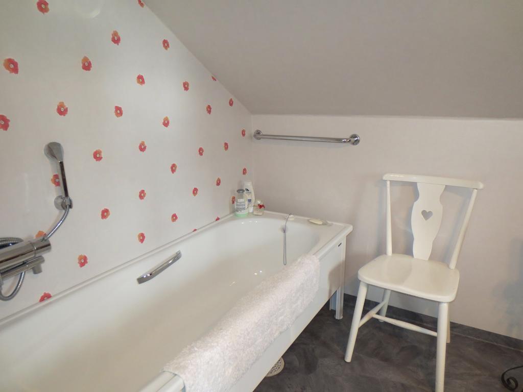 Sparrens Bed And Breakfast Fiskesa Room photo